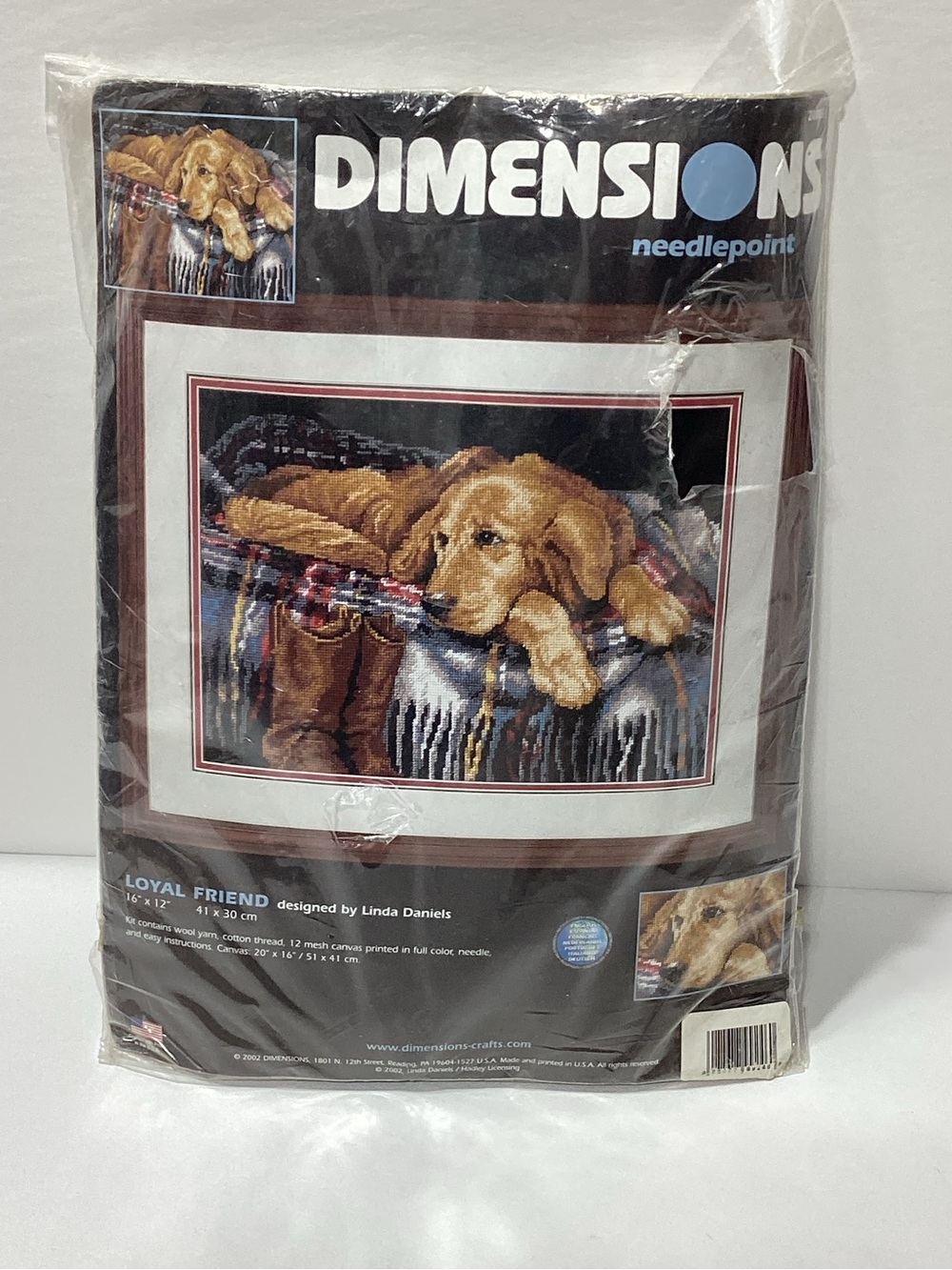 Dimensions Needlepoint 'Loyal Friend' Golden Dog Wall Art 20005 NOS